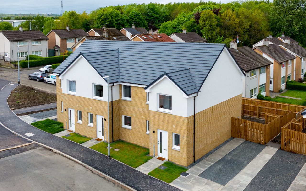 Station Wynd welcomes first homeowners as handovers commence in Nitshill